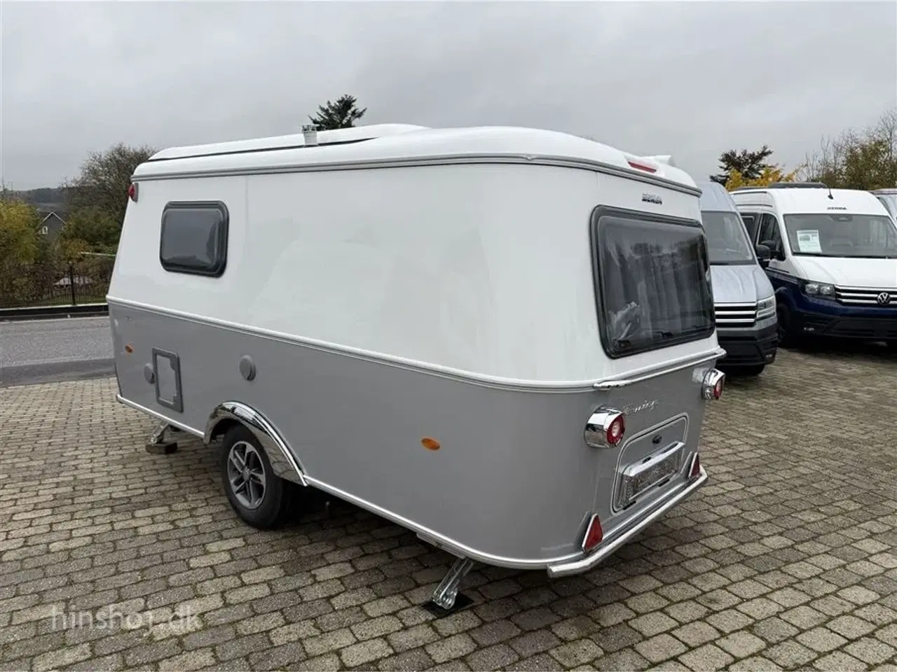 Billede 16 - 2026 - Eriba Touring 430 Legend Lækker rejsevogn med fast dobbeltseng fra Hinshøj Caravan