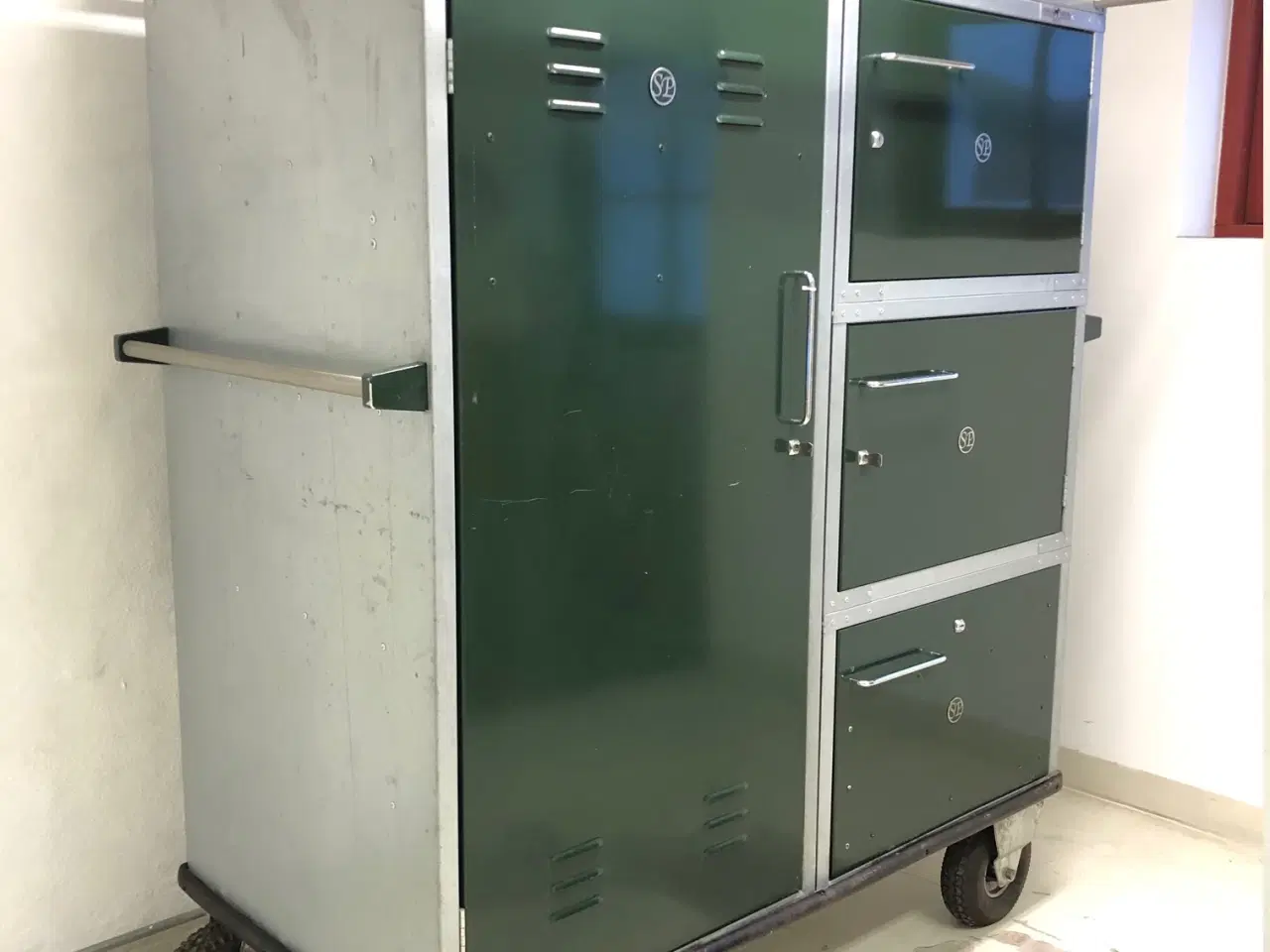 Billede 1 - Sadelskab /stævneskab