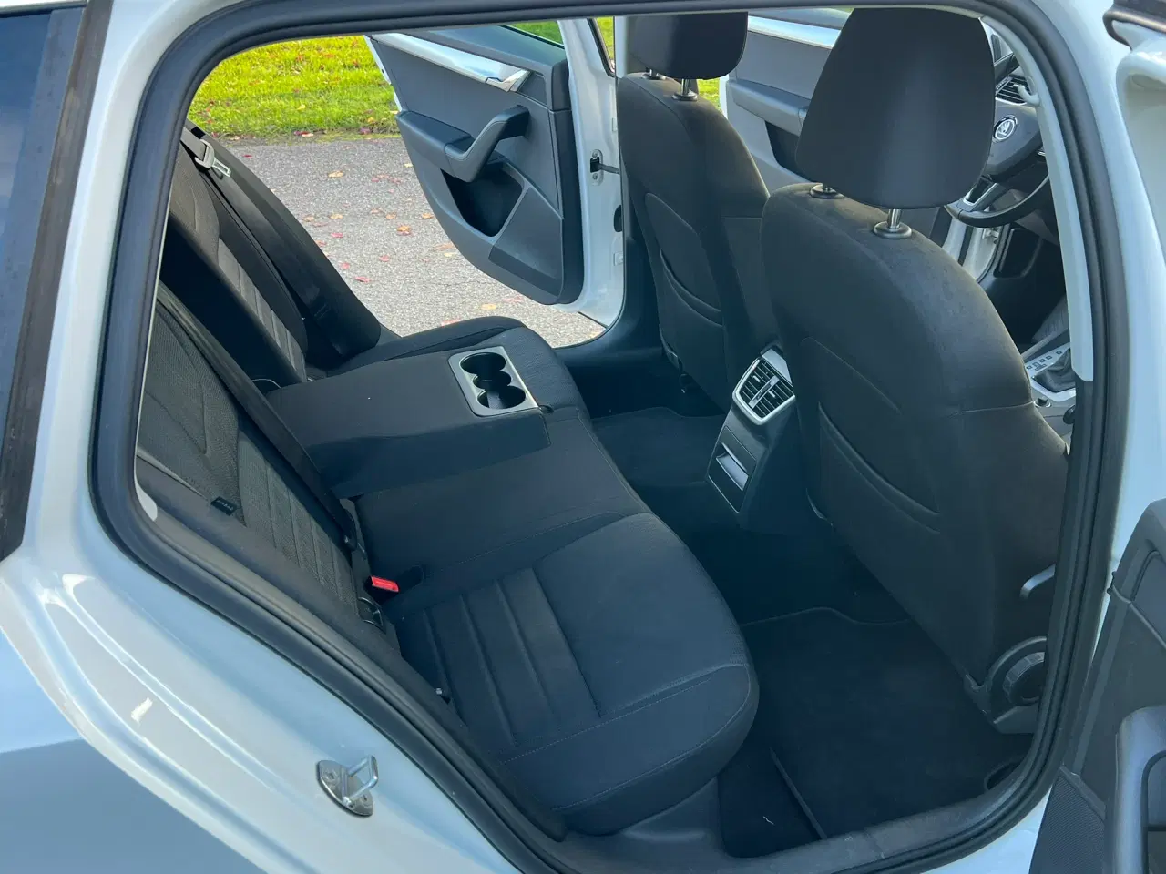 Billede 8 - Meget fin Skoda Octavia 1,4 Style combi DSG benzin