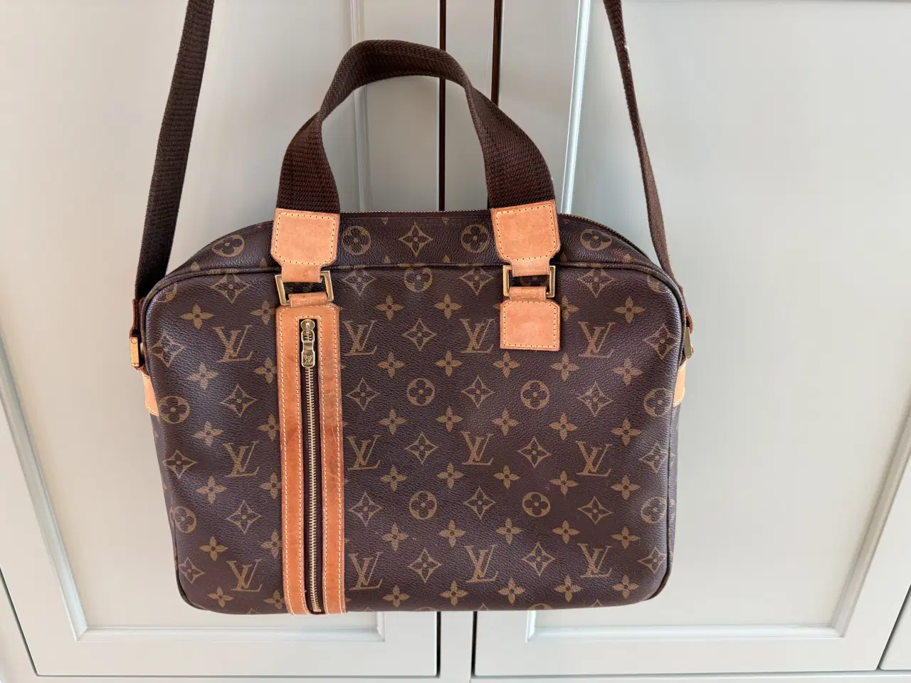 Billede 2 - Skuldertaske til LV trolley