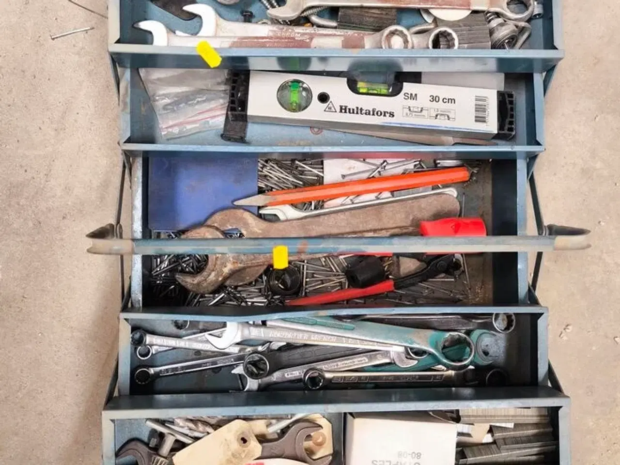 Billede 2 - Værktøjskasse m. indhold