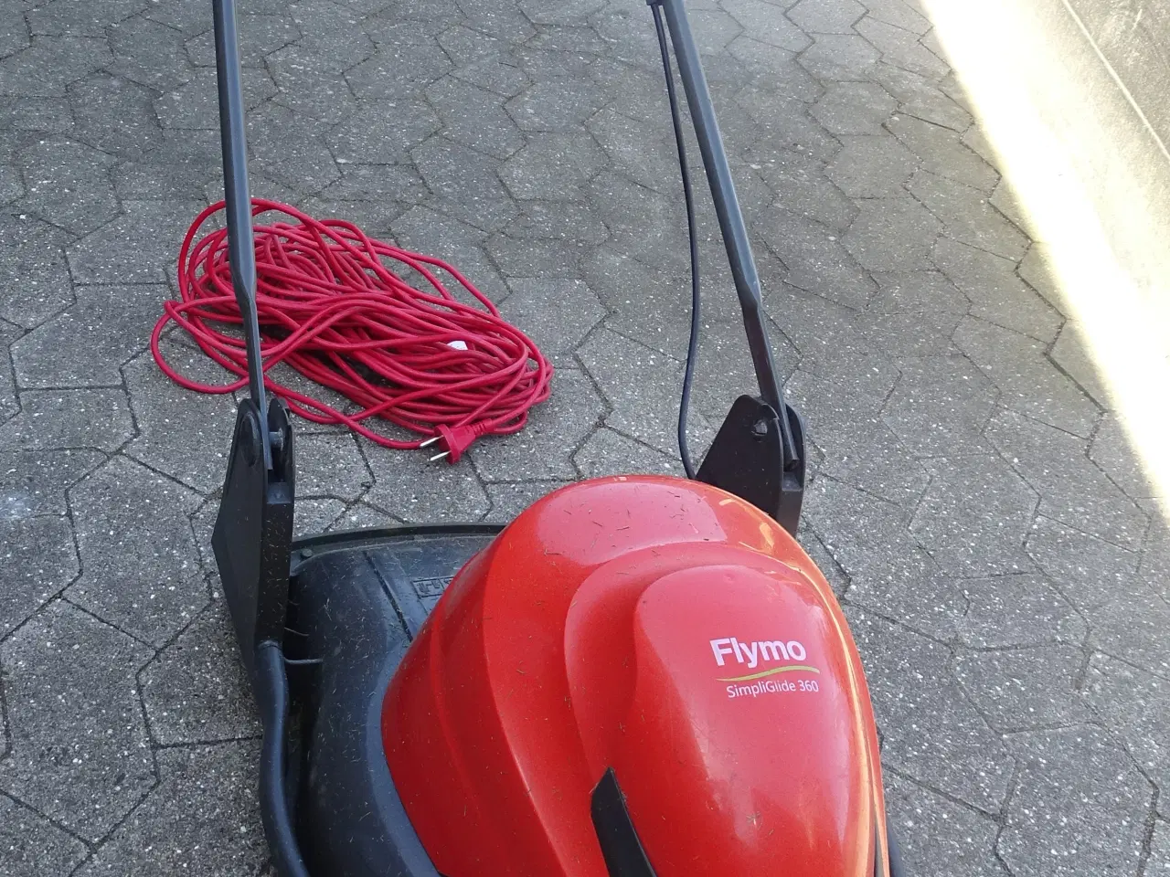 Billede 1 - Græsslåmaskine