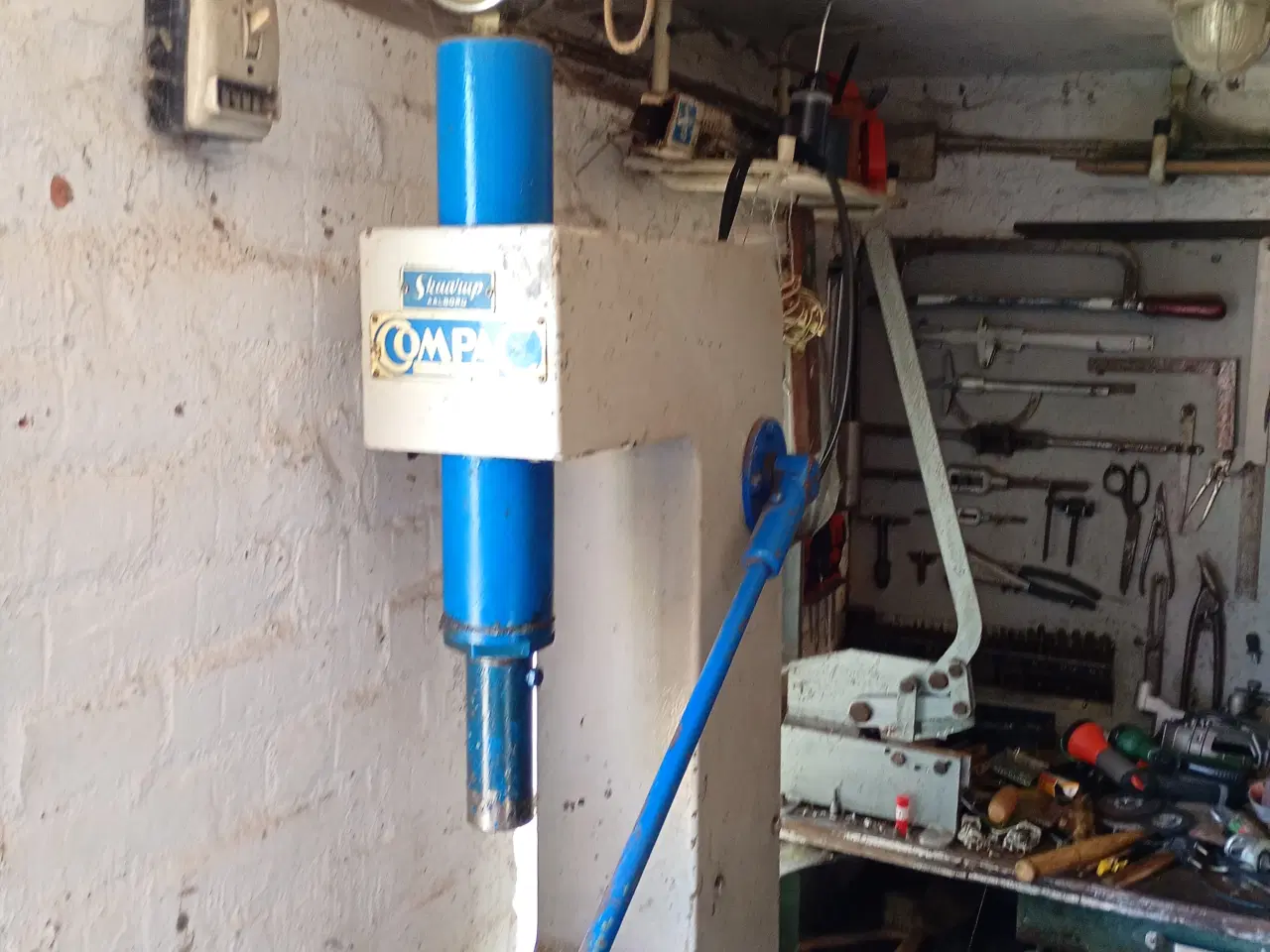 Billede 1 - Compac 6 tons hydraulisk presse