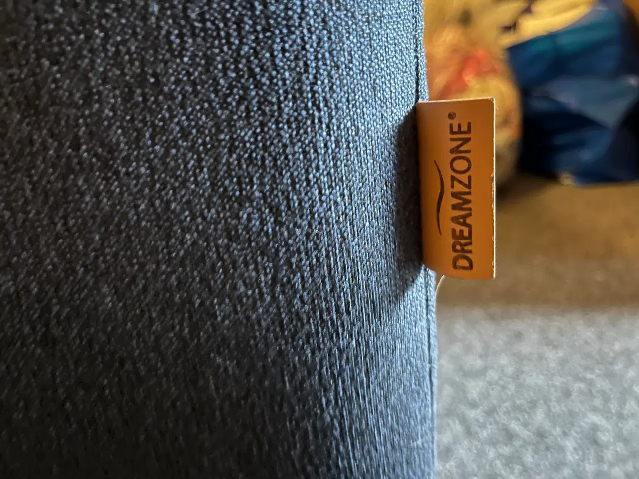 Billede 4 - Lækker kontinentalseng med næsten ny Wellpur 