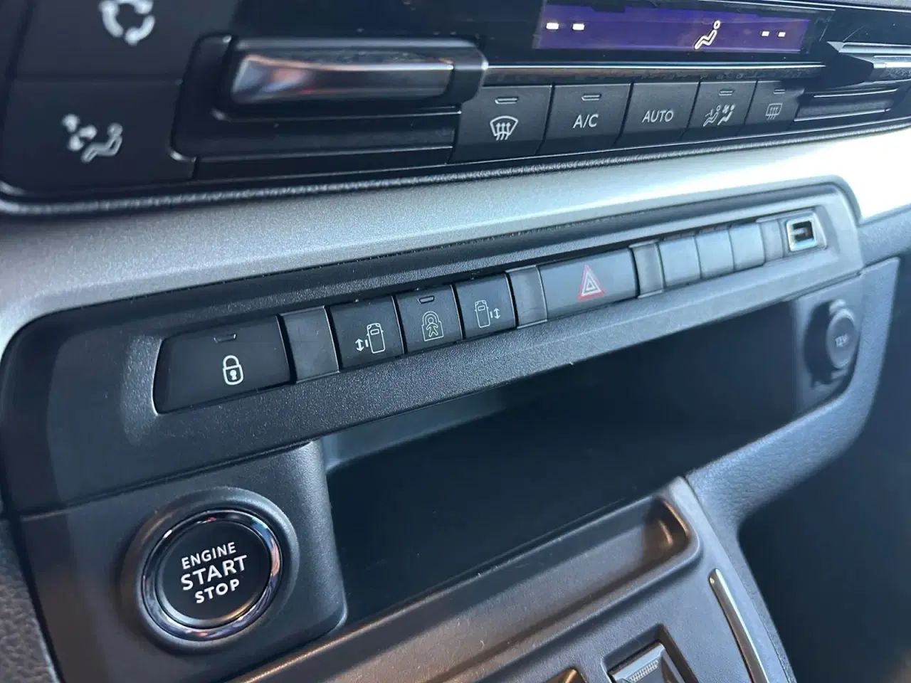 Billede 19 - Peugeot e-Traveller 75 L3 VIP