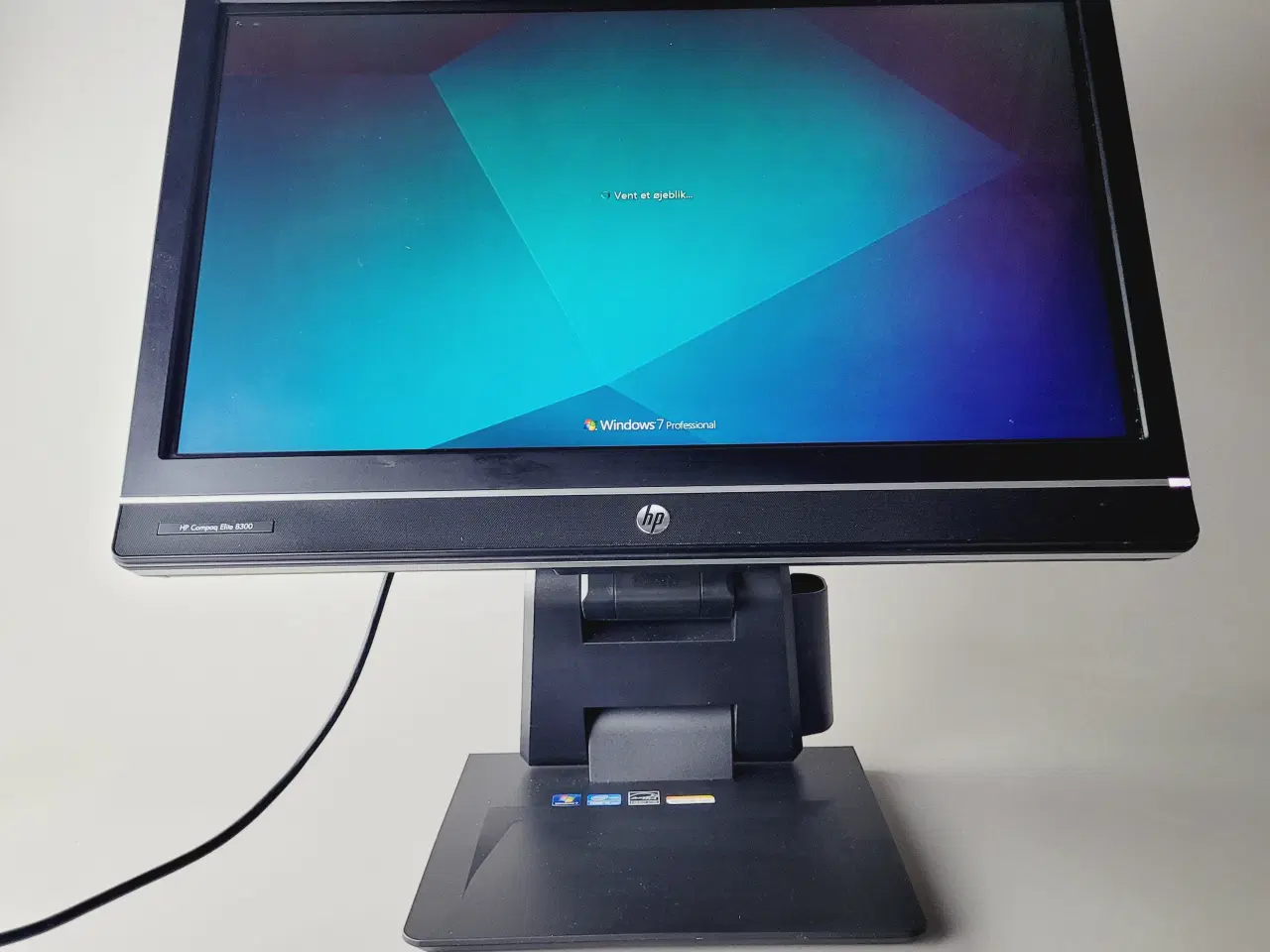 Billede 9 -  ⭐️· HP Compaq Elite 8300 All‑in‑One Business PC 