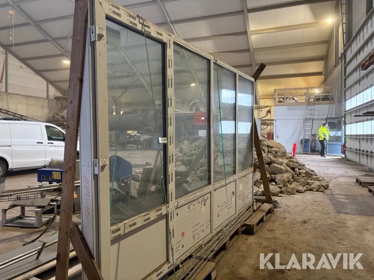 Billede 6 - Vinduesparti med terrassedør. Rehau 1 styk