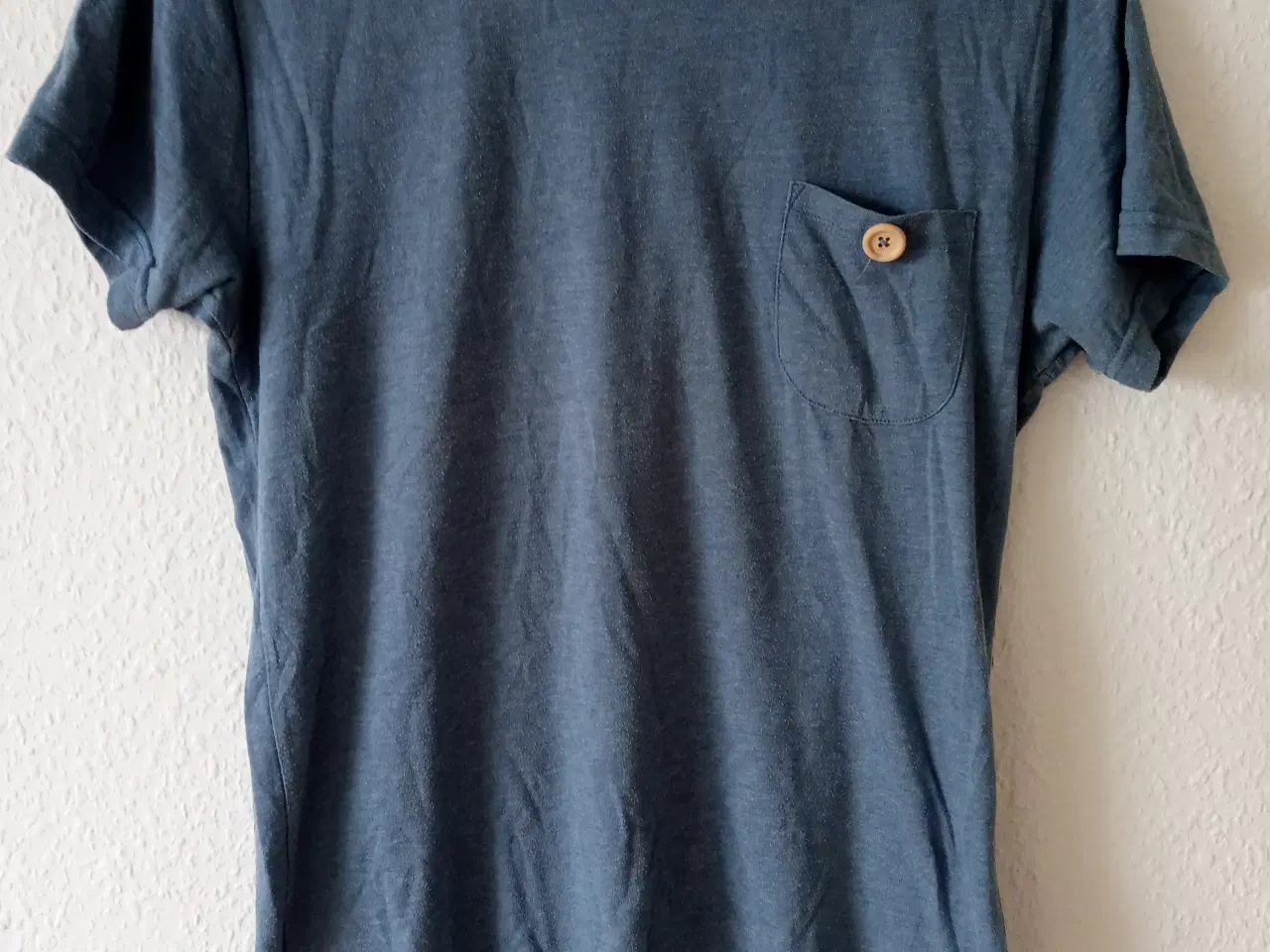 Billede 1 - T-shirt str S