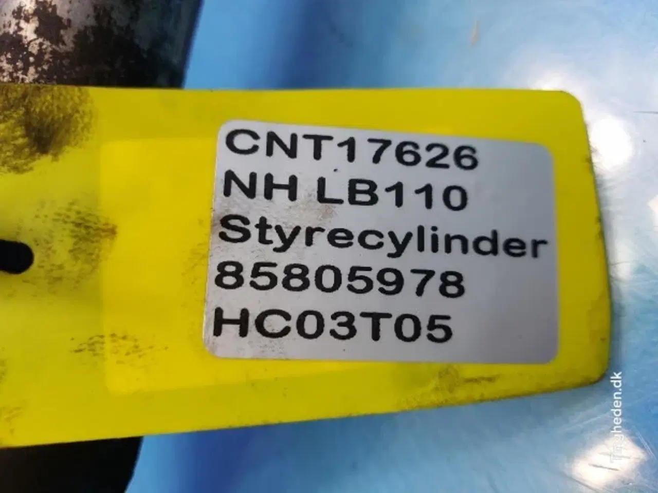 Billede 17 - New Holland LB110 Styrecylinder 85805978