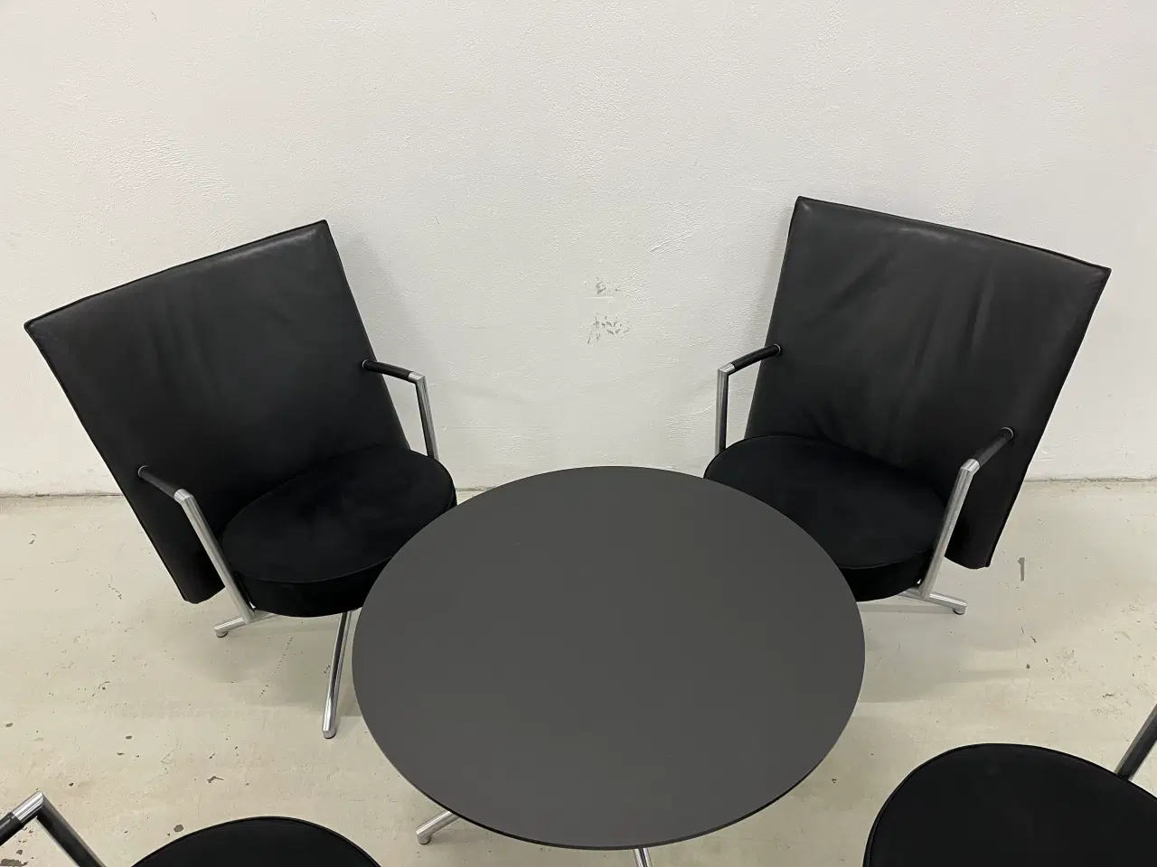 Billede 6 - Erik Jørgensen EJ70stole og EJ90 bord.