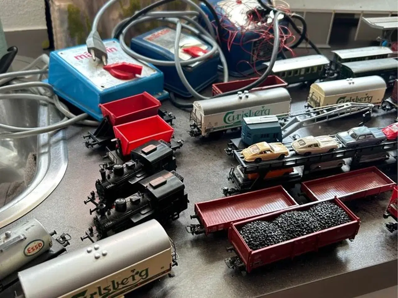 Billede 15 - Marklin Tog m. landskab.