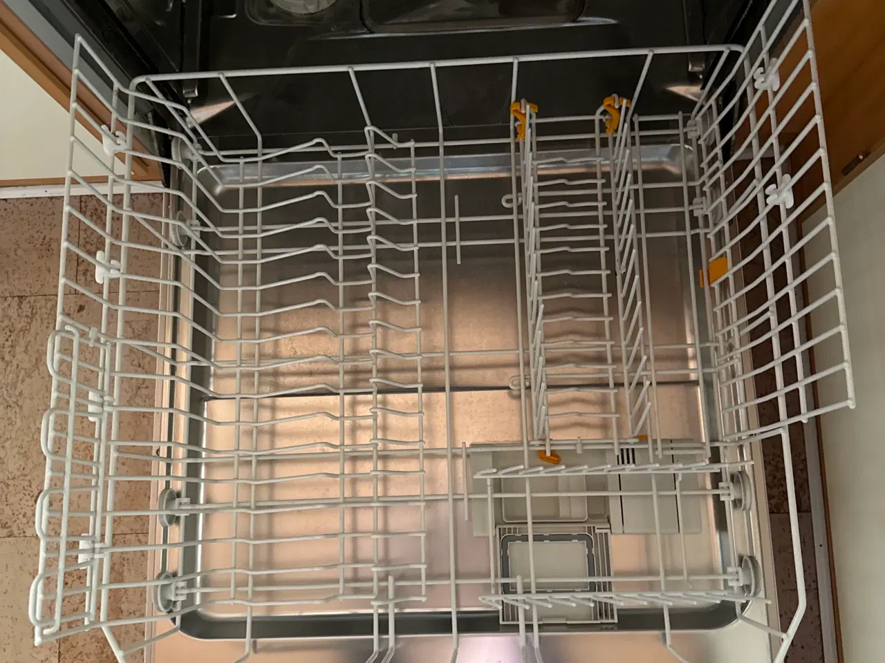 Billede 3 - Opvaskemaskine