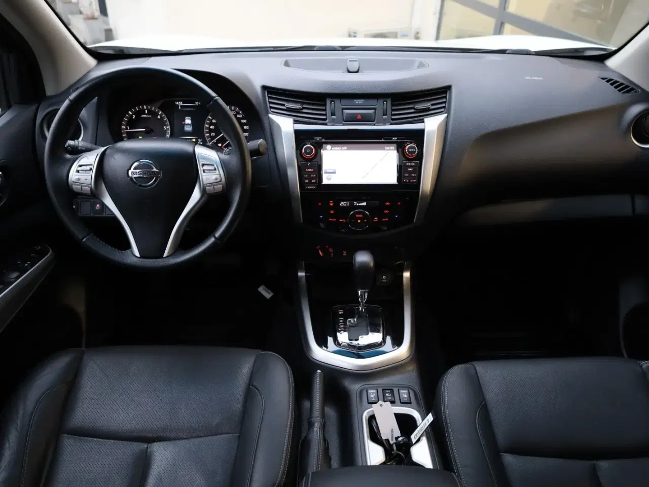 Billede 3 - Nissan Navara 2,3 dCi 190 Db.Kab Tekna aut.