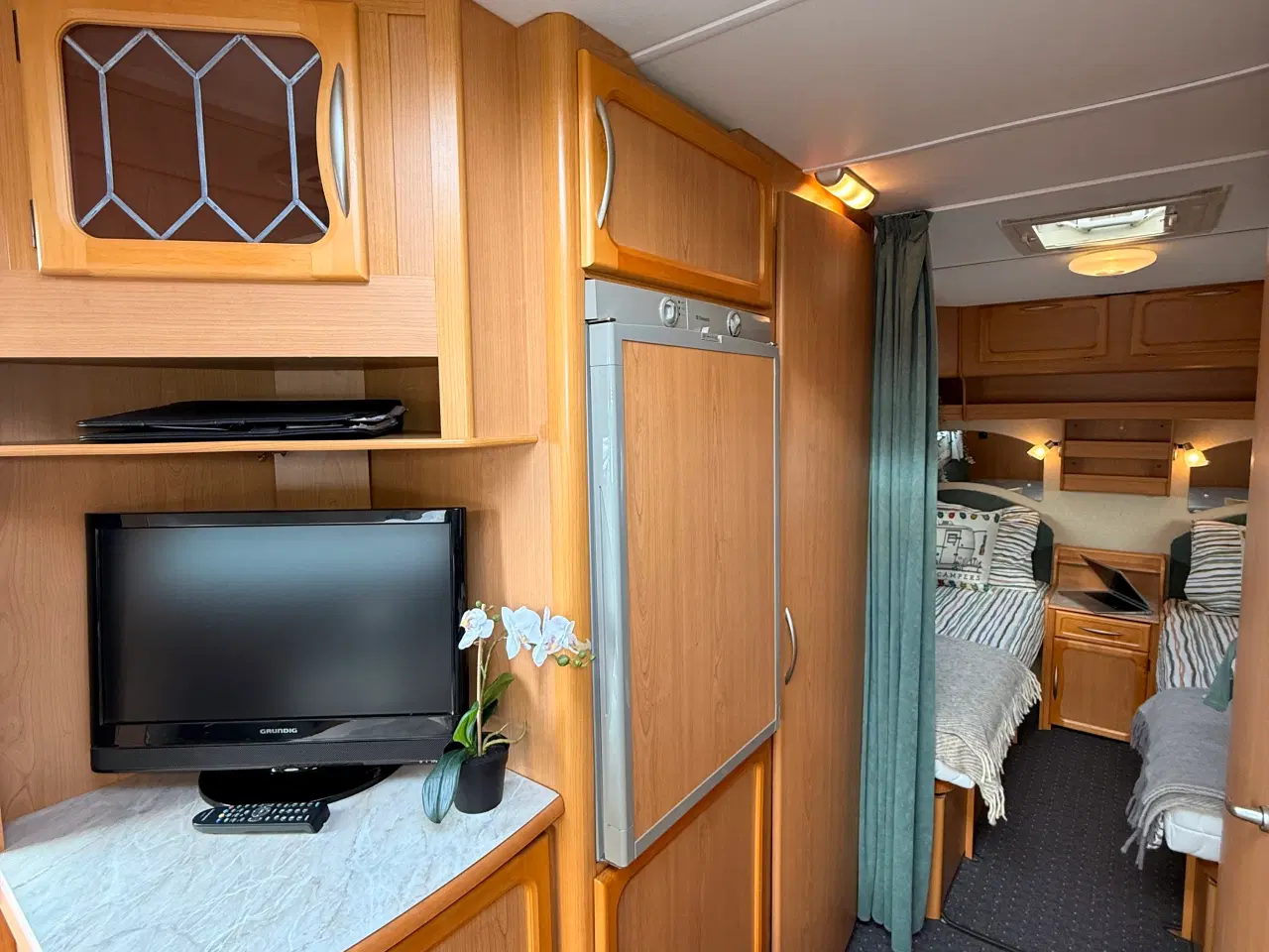 Billede 12 - Kabe Safir GLE / Enduro Mover / Thule Markise