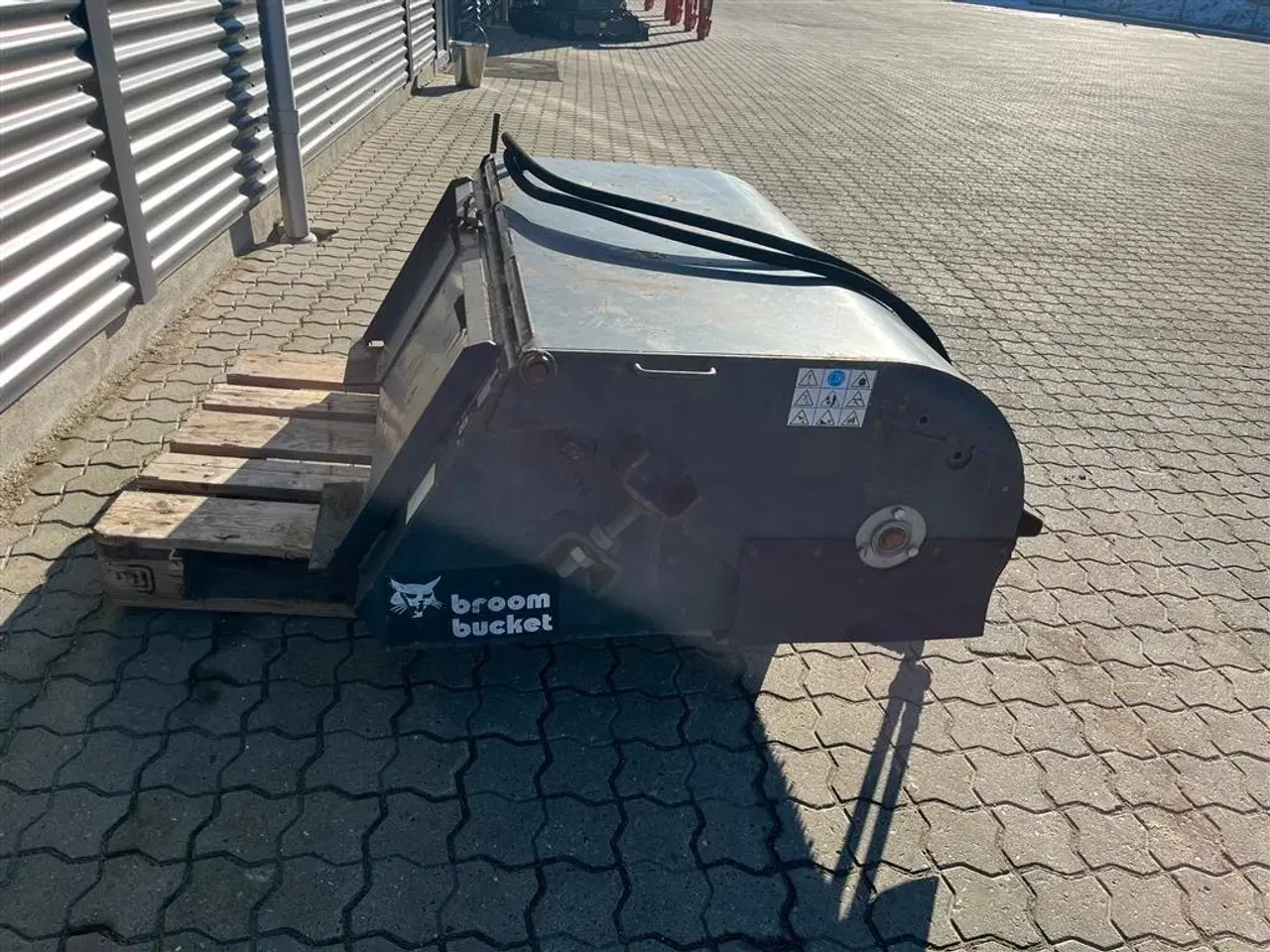 Billede 8 - Bobcat 110cm opsamler kost