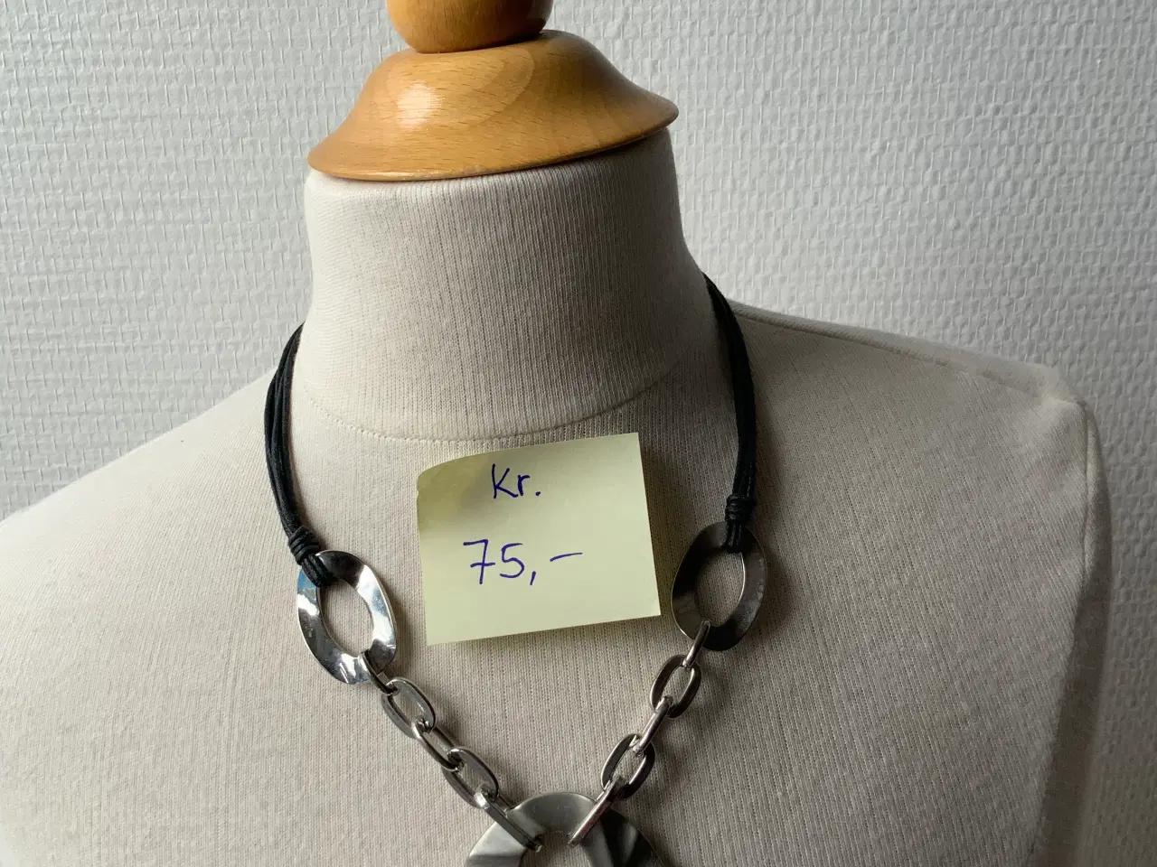 Billede 15 - Mange Modesmykker i forskellige materialer