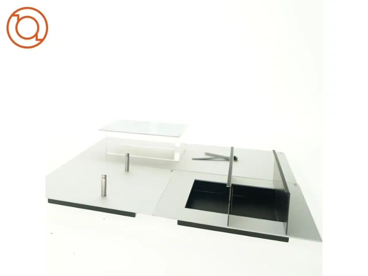Billede 8 - ur, hylde, kaffefilterholder og vase fra Po design (str. 20 x 7 cm)