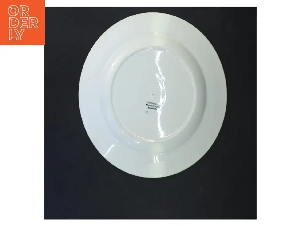 Billede 2 - Tallerken med blomsterdesign (str. Ø 26 cm)