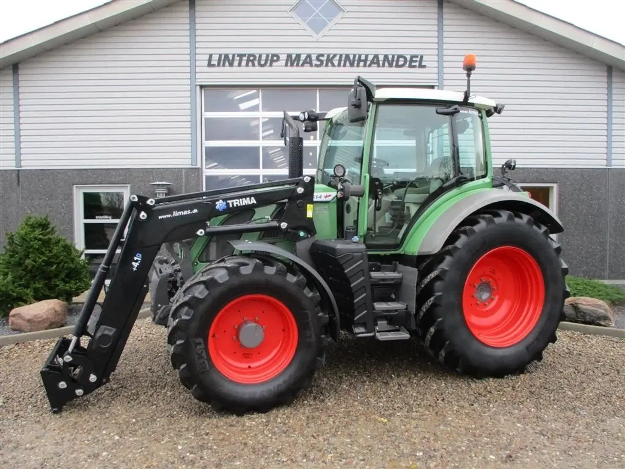 Billede 1 - Fendt 514 Vario med frontlæsser og frontlift