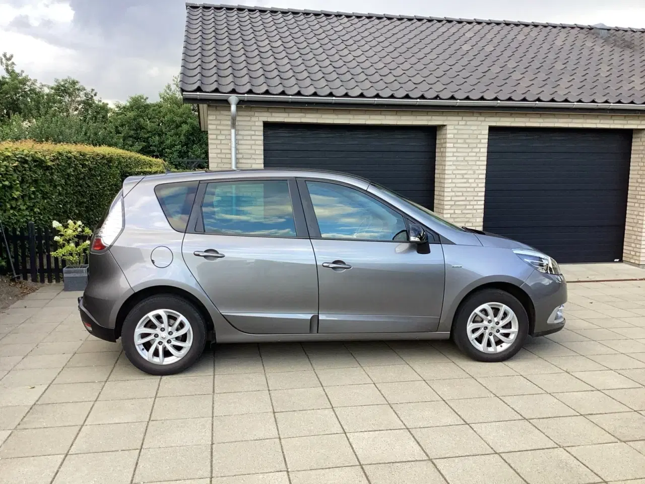 Billede 5 - Renault Scenic III 1,5 dCi 110 Limited Edition