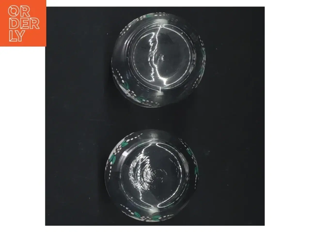 Billede 3 - Sæt med malet glas karaffer og drikkeglas (str. 17 cm og 7,5 cm)
