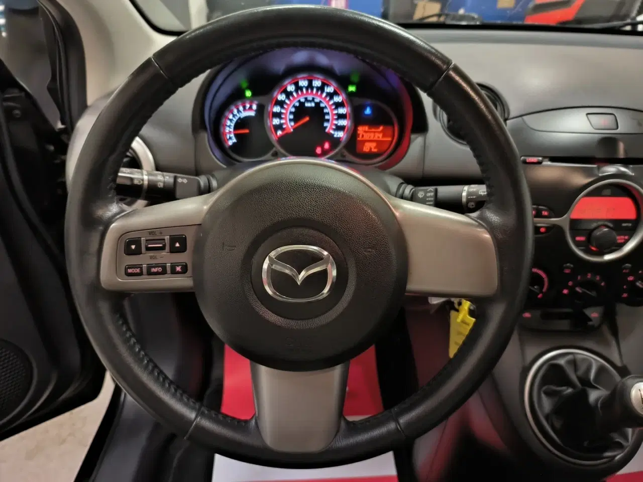 Billede 6 - Mazda 2 1,3 