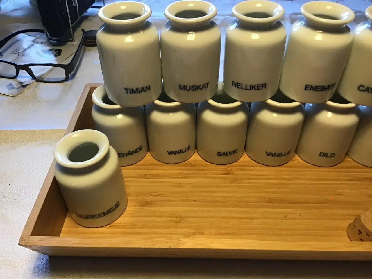 Billede 2 - 18 stk. EvanTrio Krydderkrukker.
