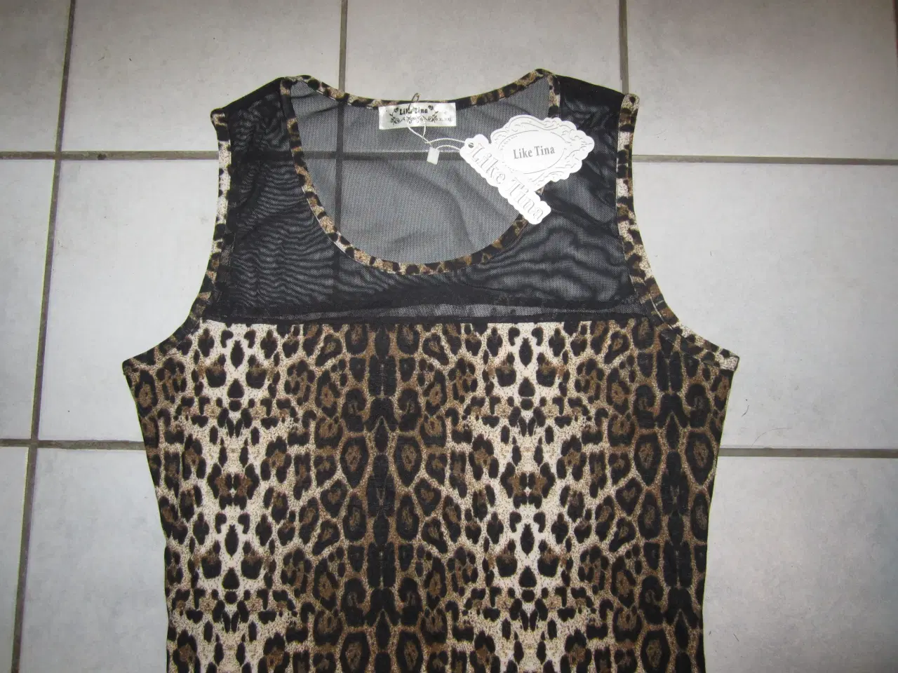 Billede 3 - Flot Leopard Kjole