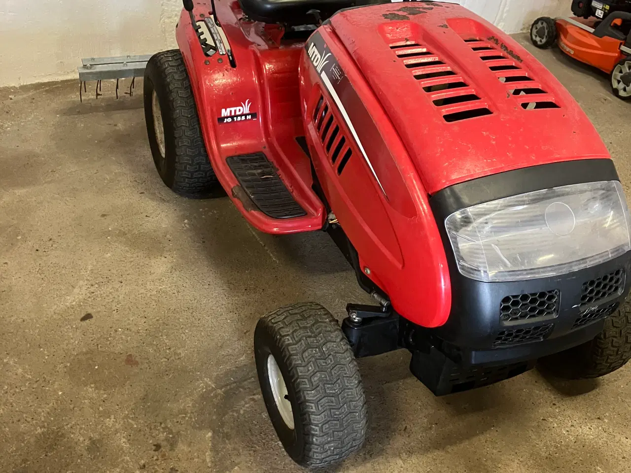 Billede 3 - MTD havetraktor med b/s motor, hydrostat.