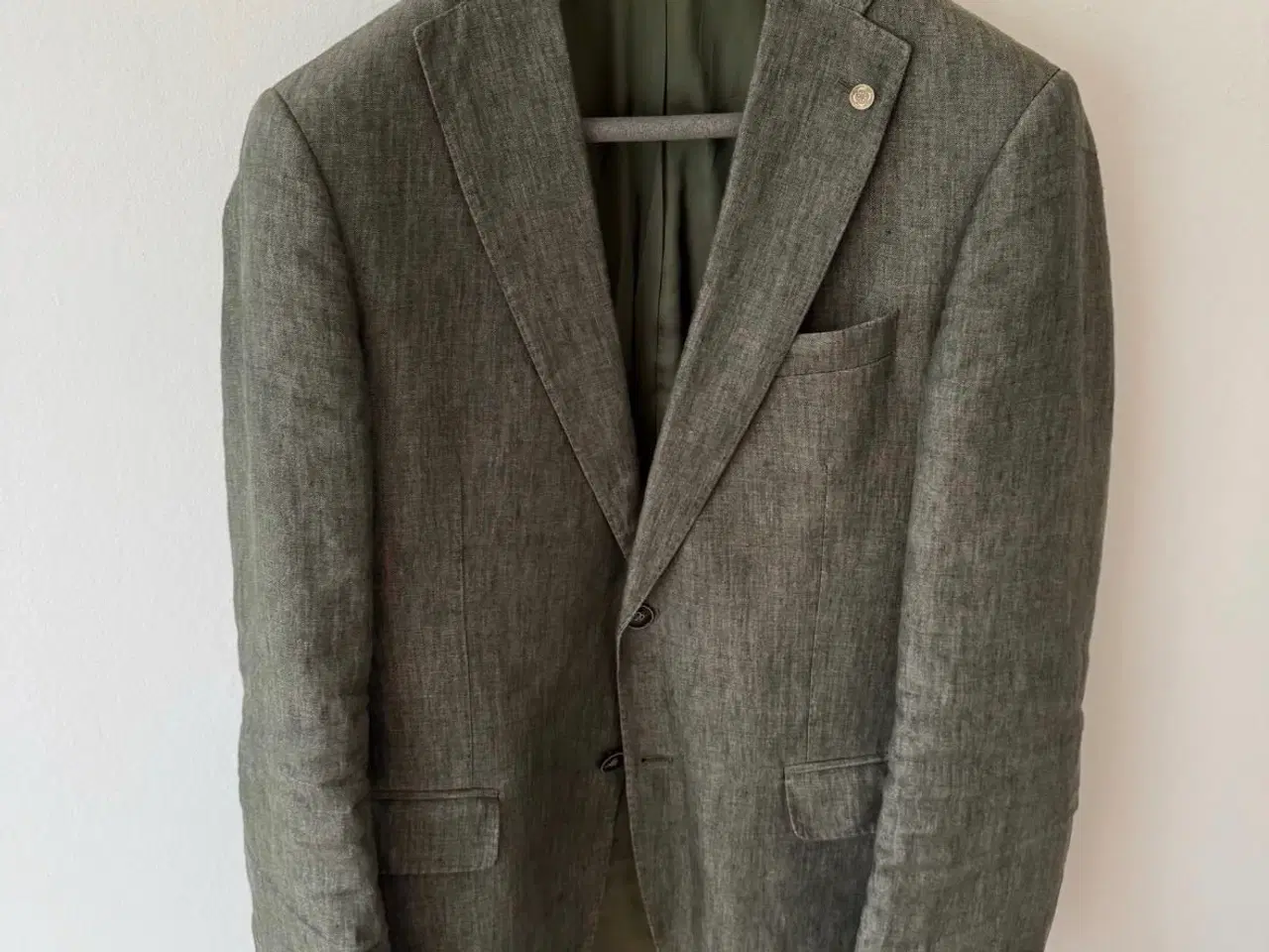 Billede 1 - Flot blazer i hør til herrer. Mrk. Cavaliere.