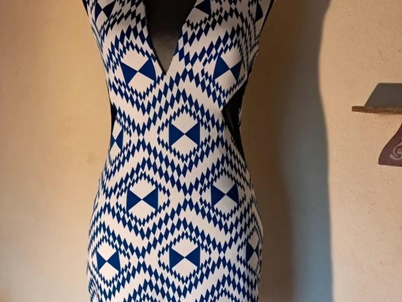 Billede 1 - Hvidblå kjole