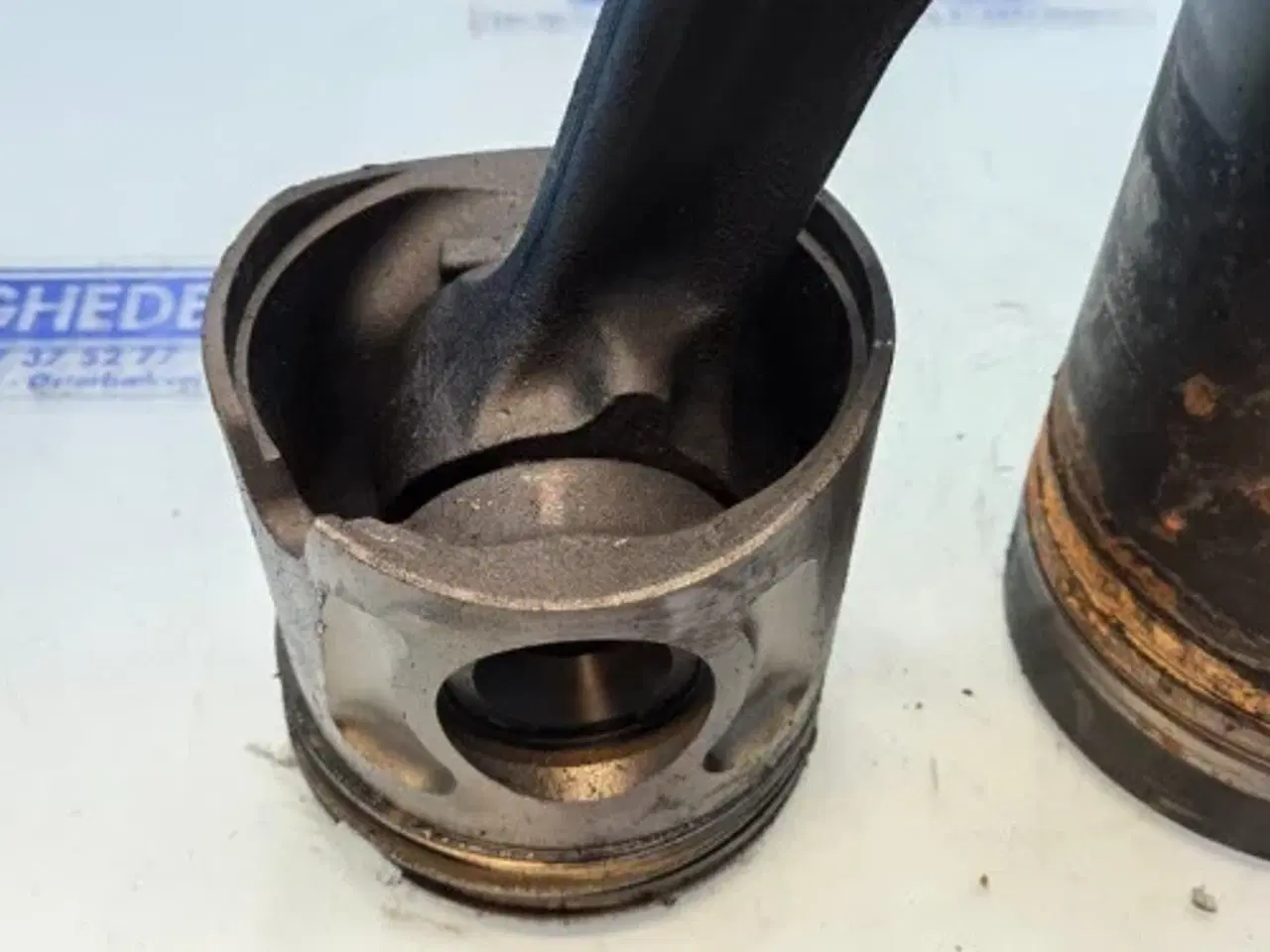 Billede 12 - Iveco Cursor13   Stempel Sæt  8094840 