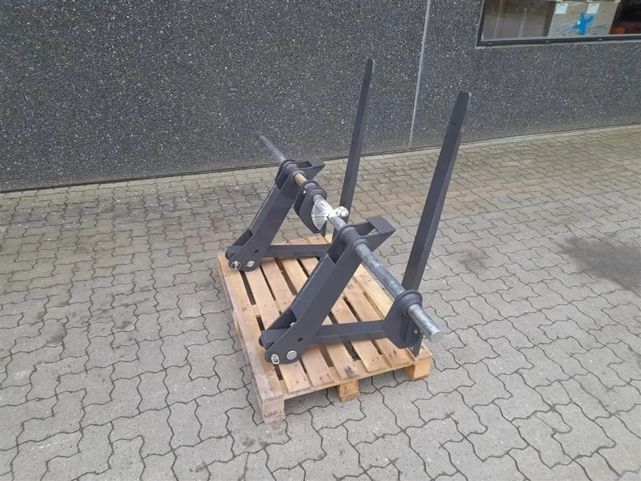 Billede 3 - - - - Til 4 i en skovl