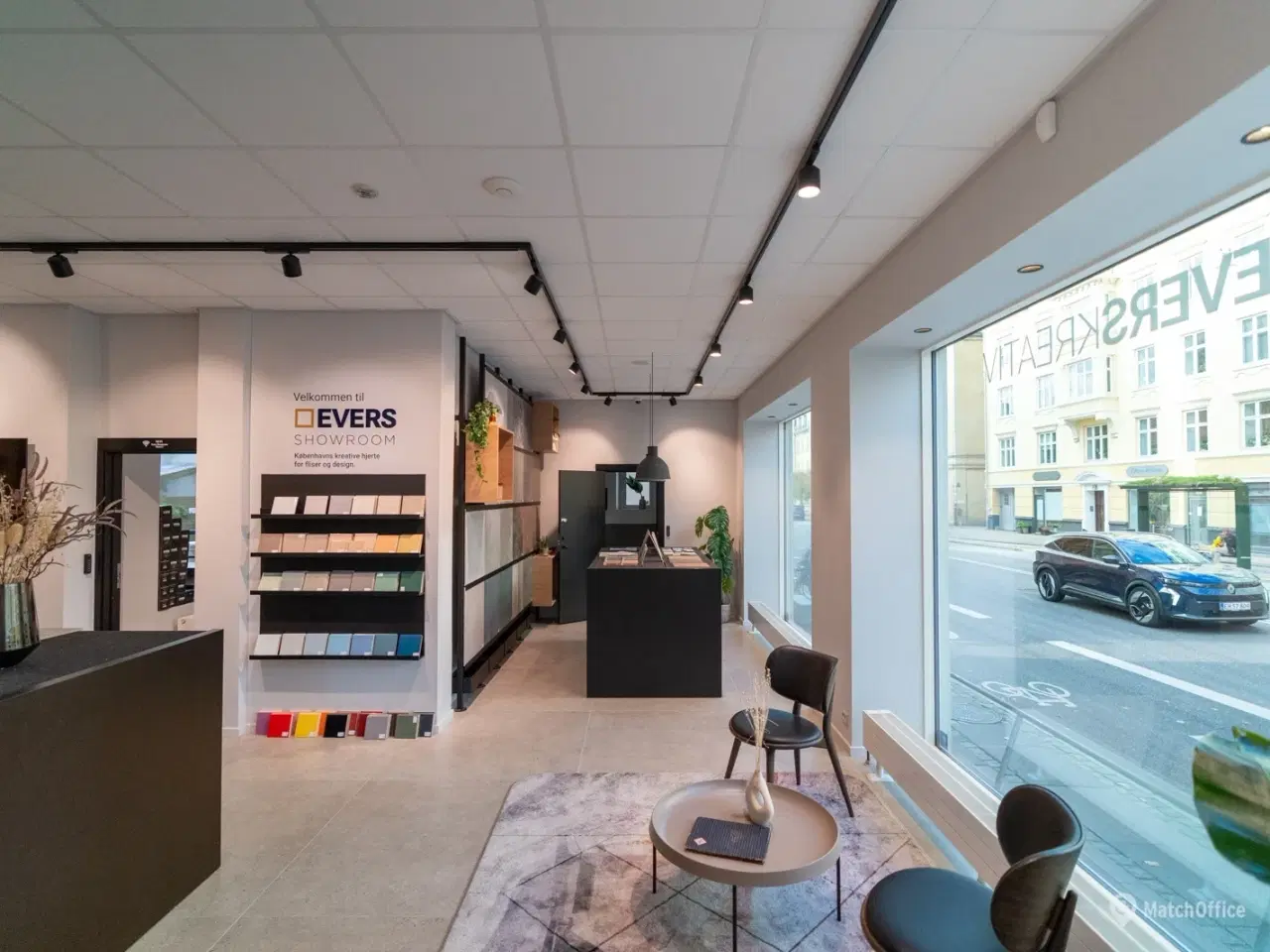 Billede 5 - SÆLGES: Stilren erhvervsandel med markant hjørneplacering og højt afkast – midt på Frederiksberg