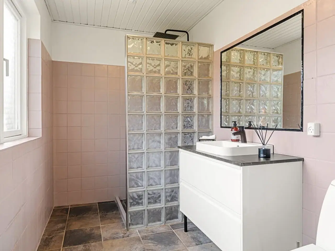 Billede 4 - Lækkert hus i fredelige omgivelser 