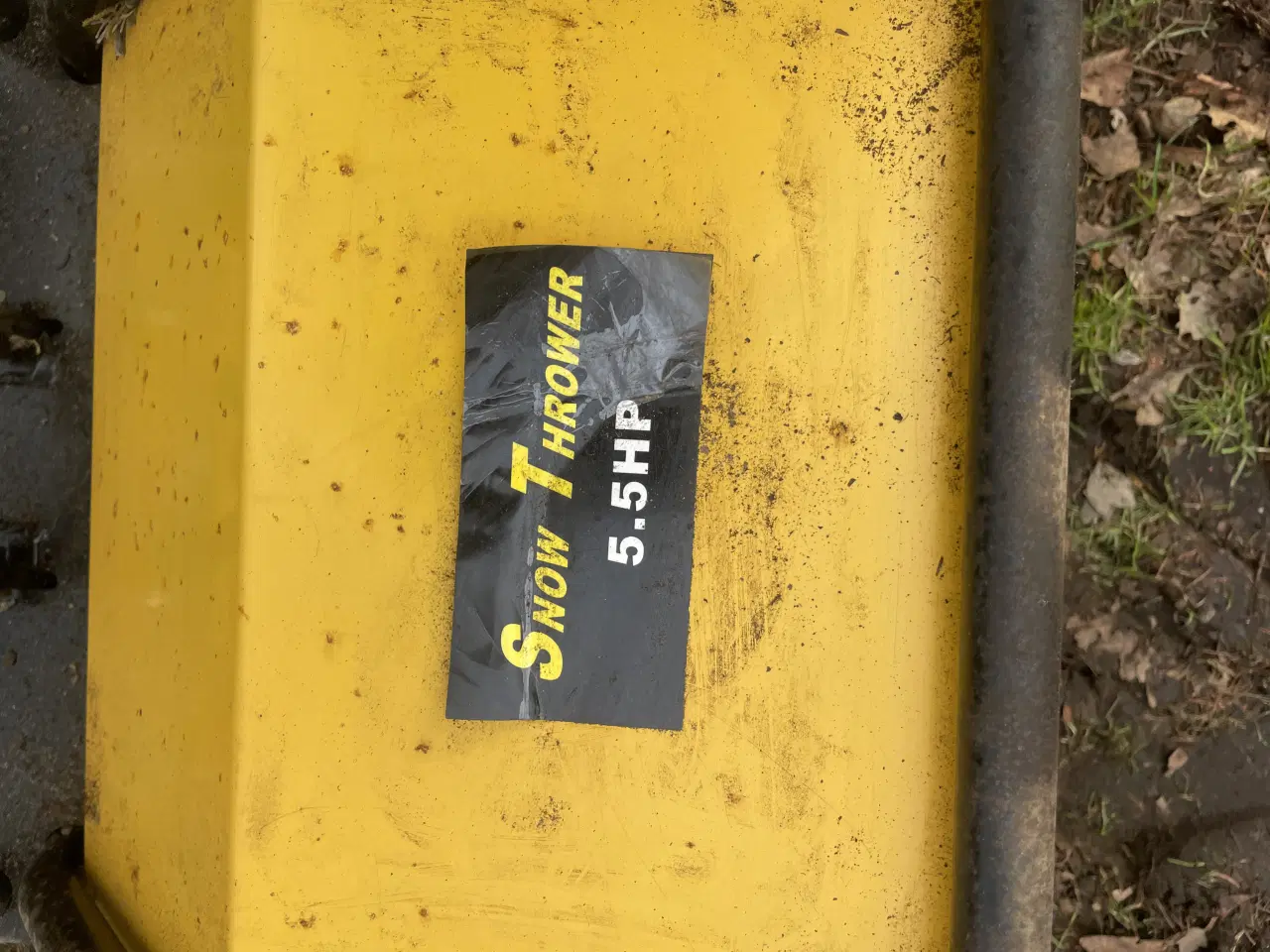 Billede 4 - Fejekost til sne/fliser. Kører fint.