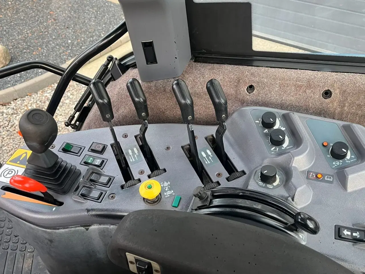 Billede 5 - New Holland 8970 Velholdt super stærk traktor