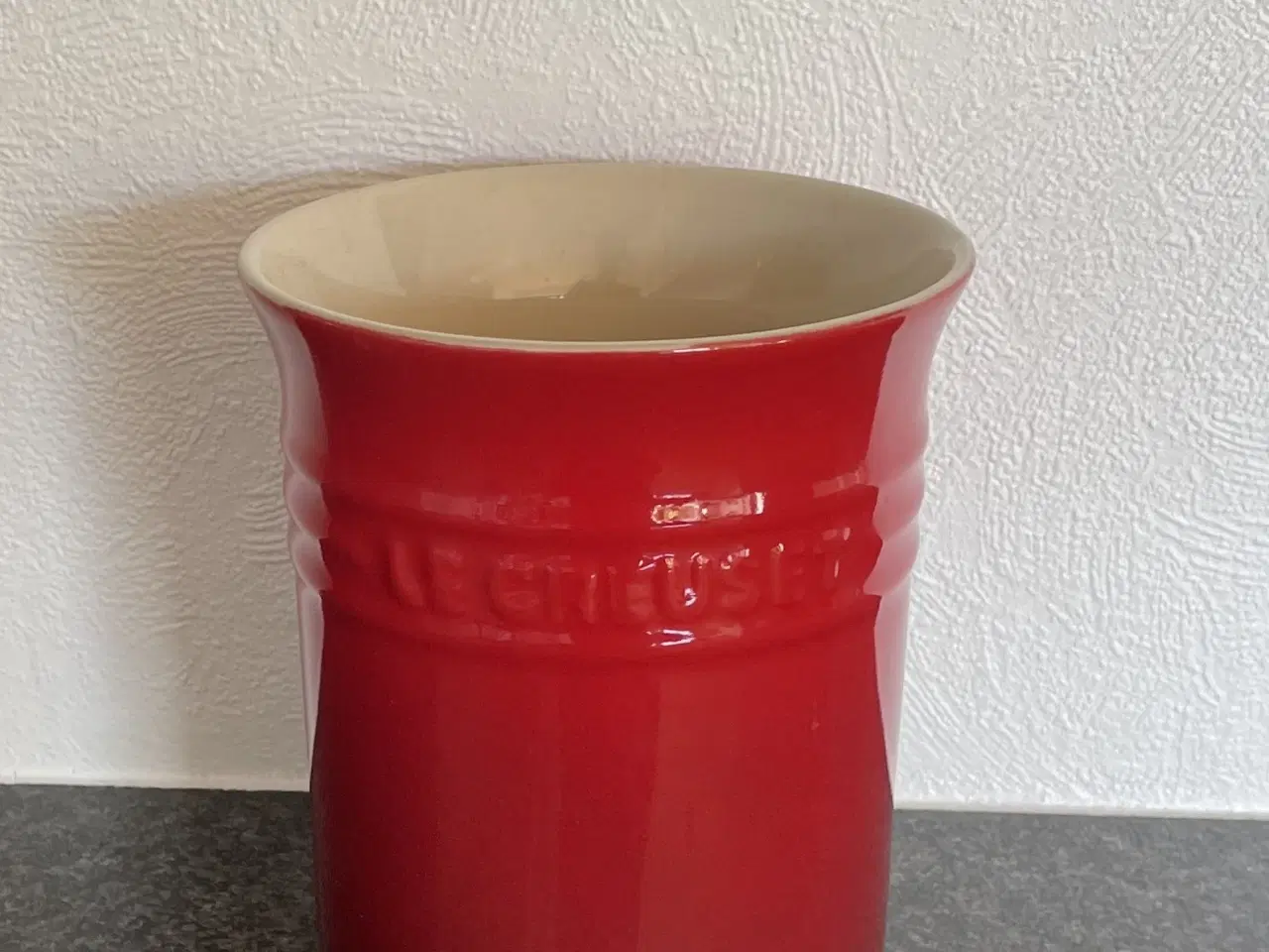 Billede 1 - Le Crueset krukke til køkkenredskaber.