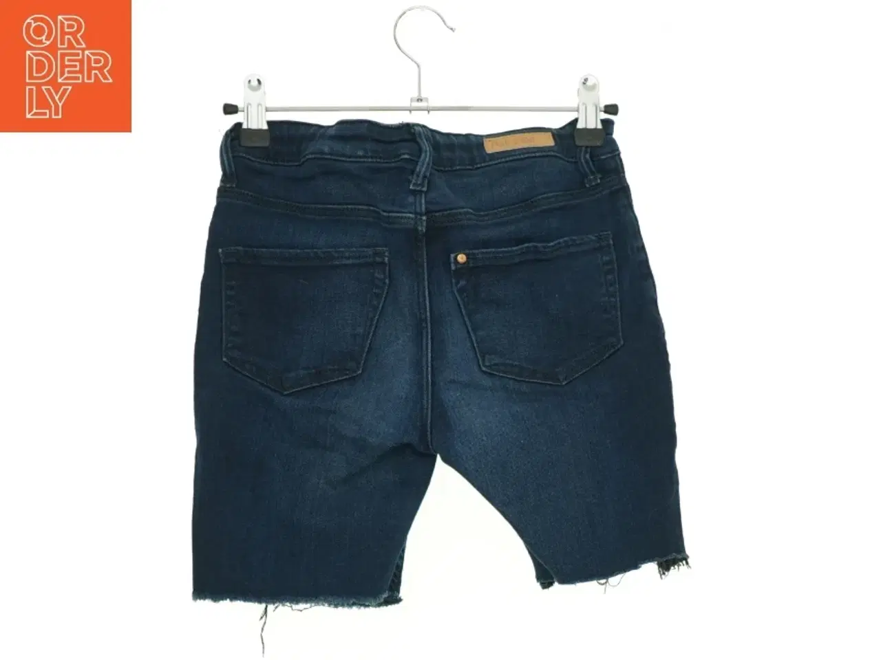 Billede 2 - Shorts fra H&M (str. 152 cm)