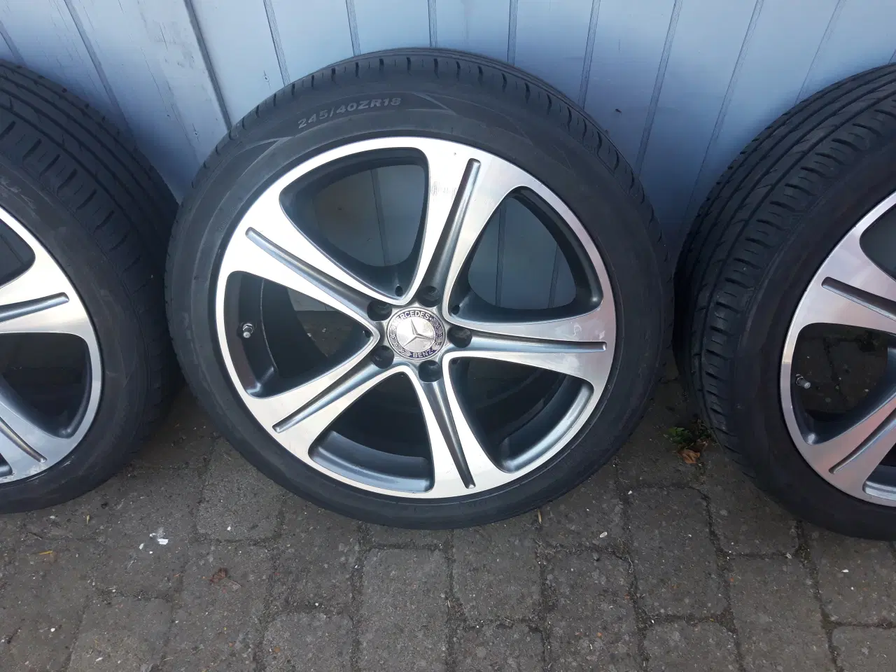 Billede 9 - 18" Mercedes E alufælge med gode dæk