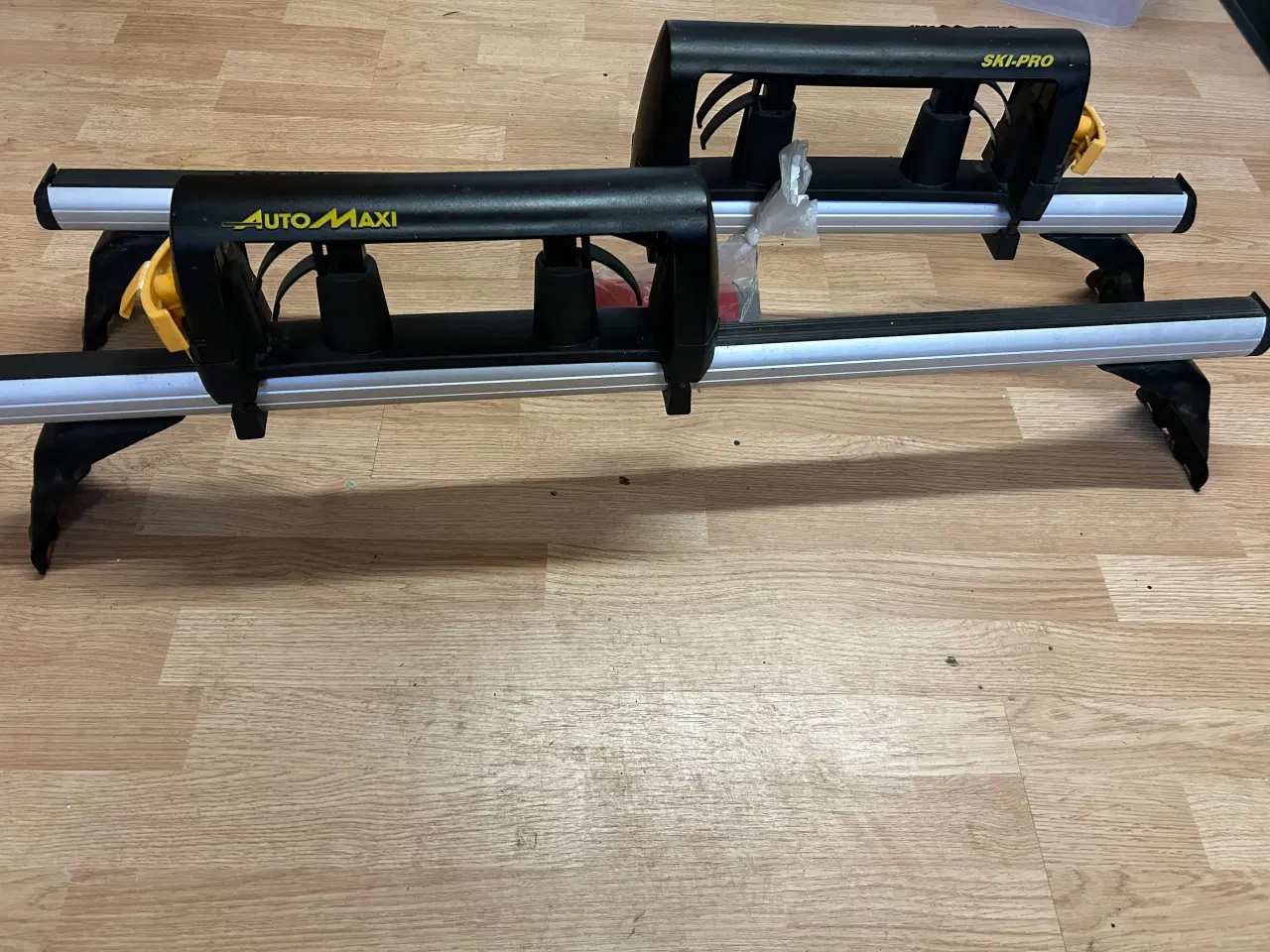 Billede 1 - Tagbøjler til BMW 318 