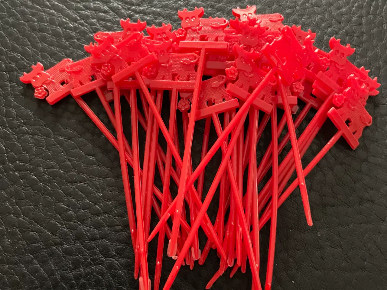 Billede 2 - Retro Karoline sticks til pindemadder. Nye.