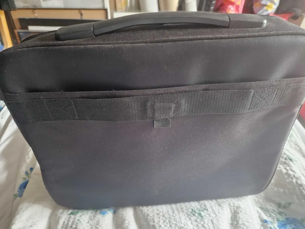 Billede 2 - TARGUS håndtaske/skuldertaske til computer 