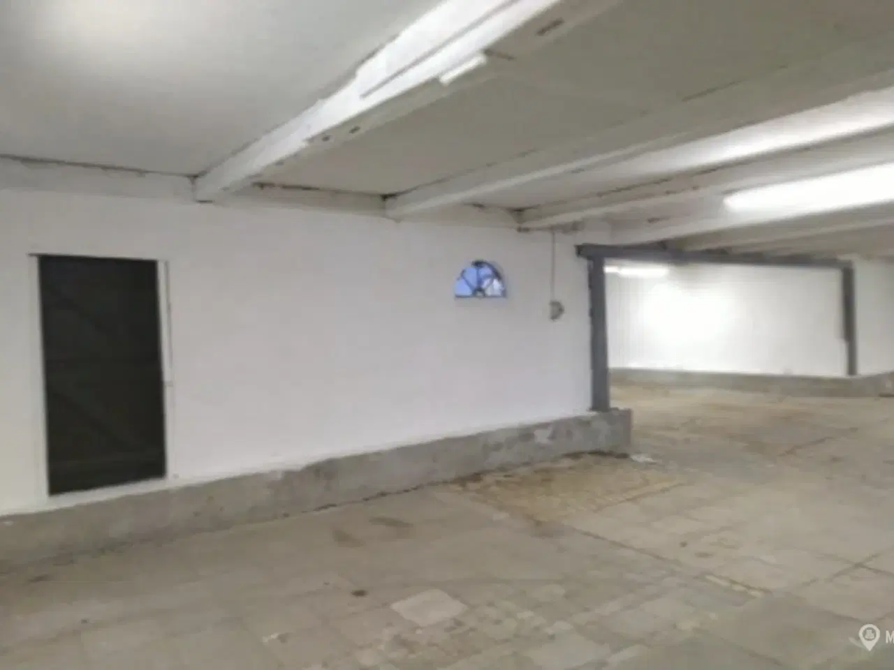 Billede 3 - 150m2 lager eller værksted udlejes!