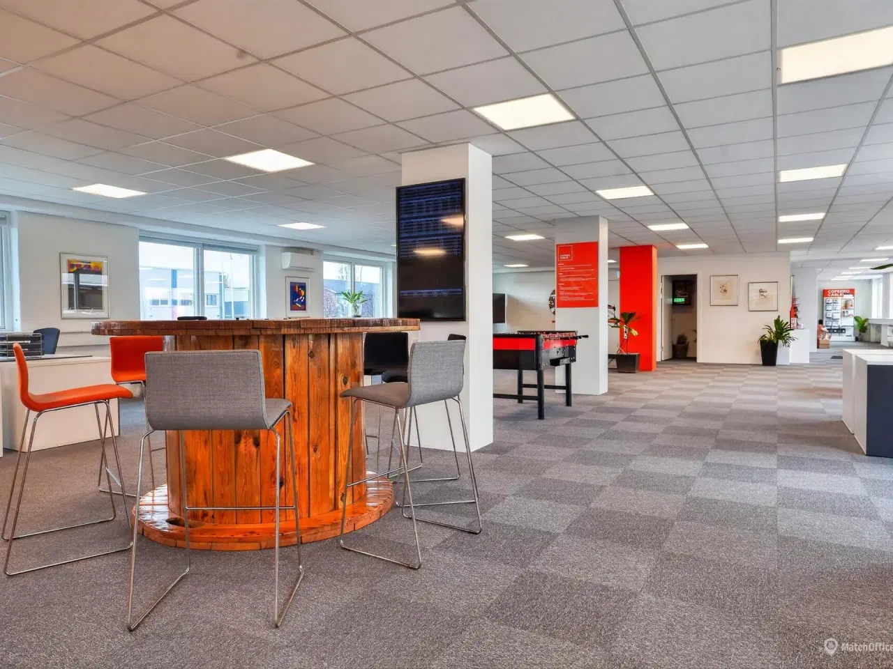 Billede 5 - Velbeliggende lagerlejemål med tilhørende kontorlokaler der giver mulighed for at indrette lejemålet efter behov.