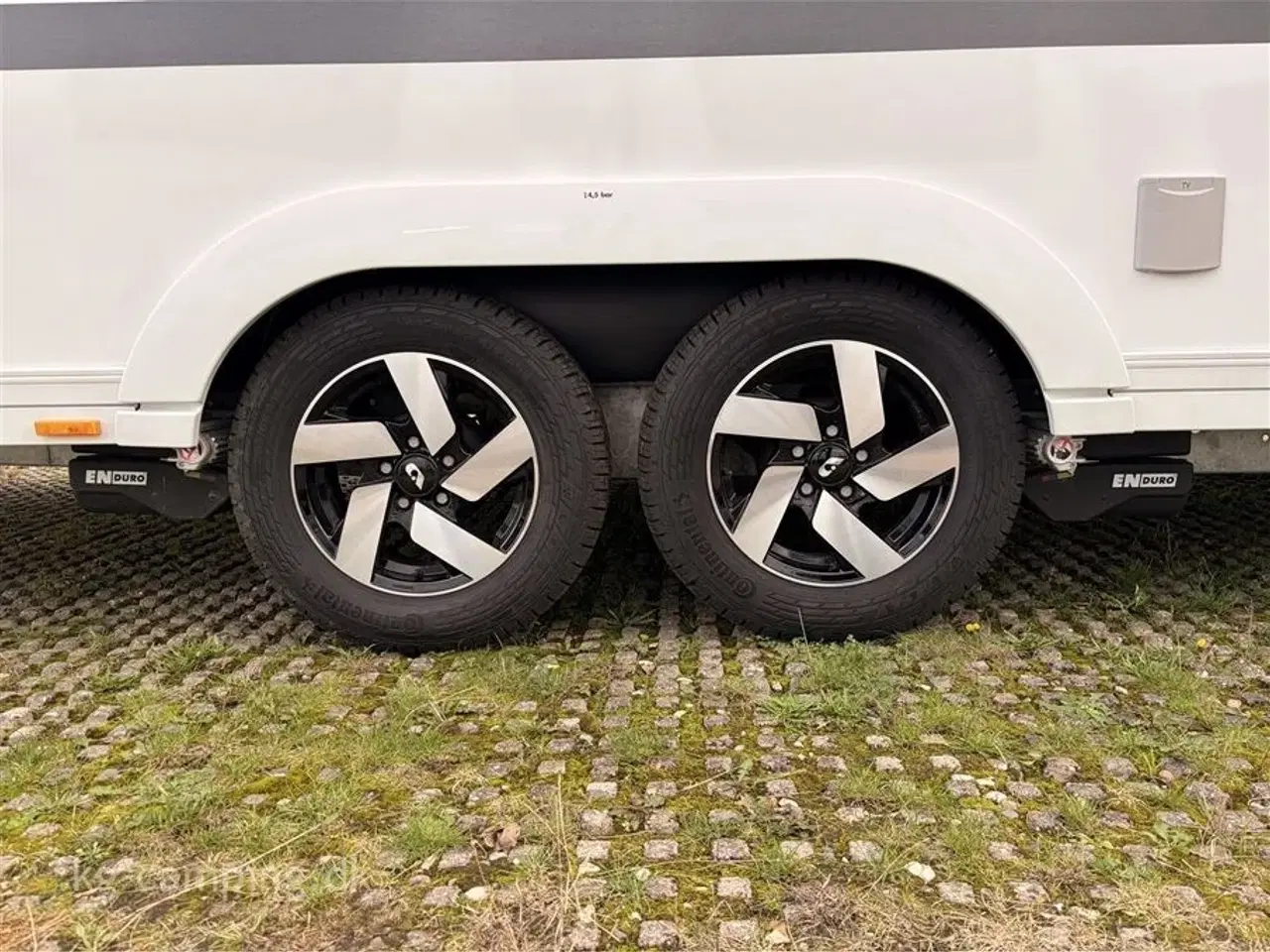 Billede 13 - 2023 - Adria Alpina 663 HT Twin Alde Centralvarme   Fritstående dobbeltseng, Alde Centralvarme og fuld udstyrspakke!