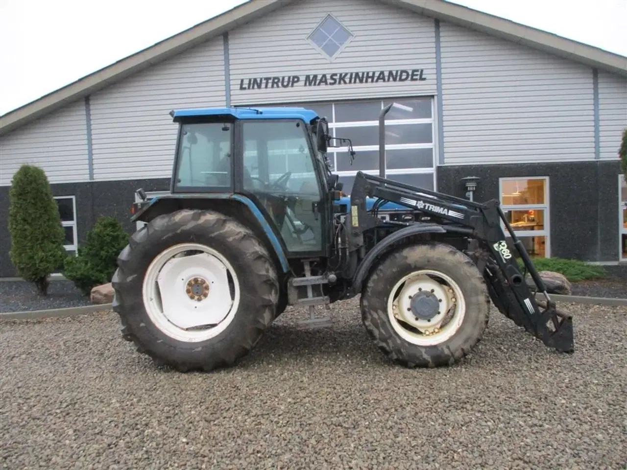 Billede 15 - New Holland 7740 SLE Turbo Med frontlæsser og frontlift.