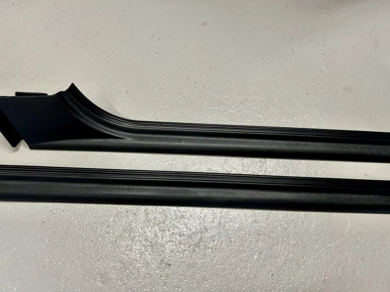 Billede 3 - BMW E36 Coupe indstigningsbeklædning