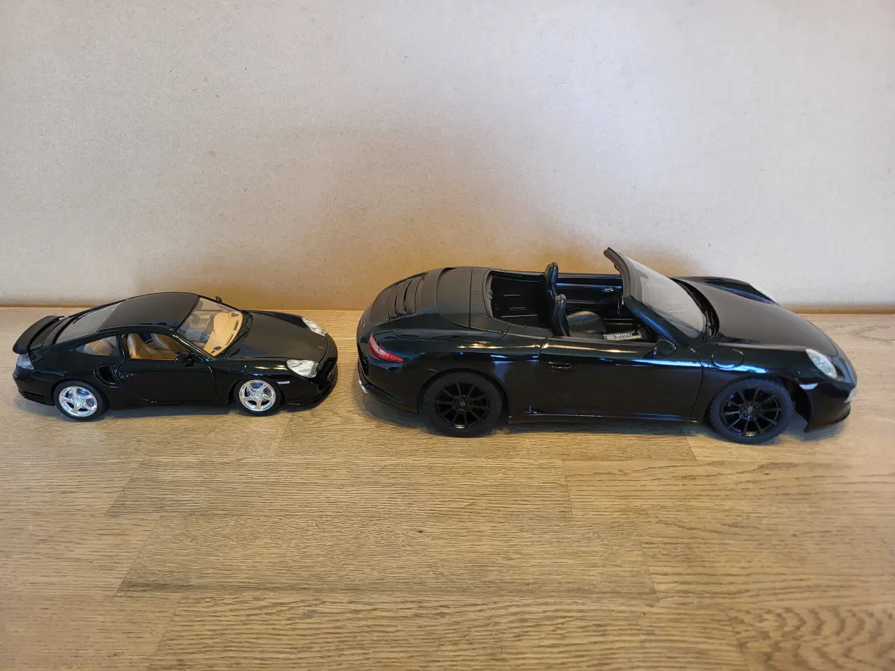Billede 6 - Modelbil, Porsche 911 Carrera S, skala 1/12