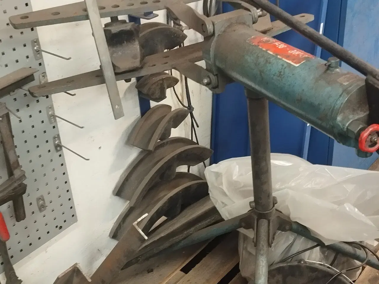 Billede 5 - Ridgid 1224 og 300 compact gevindskærer, rørbukker
